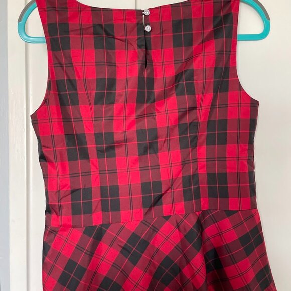 Talbots red and black Christmas peplum top size 6 - Picture 3 of 4